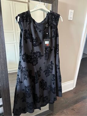 Black Floral Velvet-Print Midi Dress